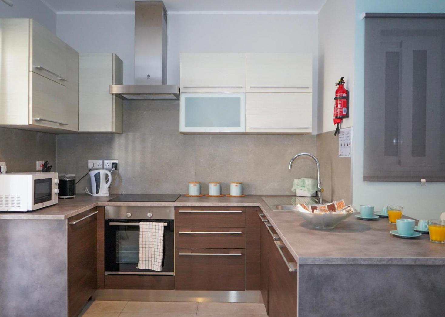 Comfort And Convenience Flat 4 Dad'S Court St. Paul's Bay Buitenkant foto